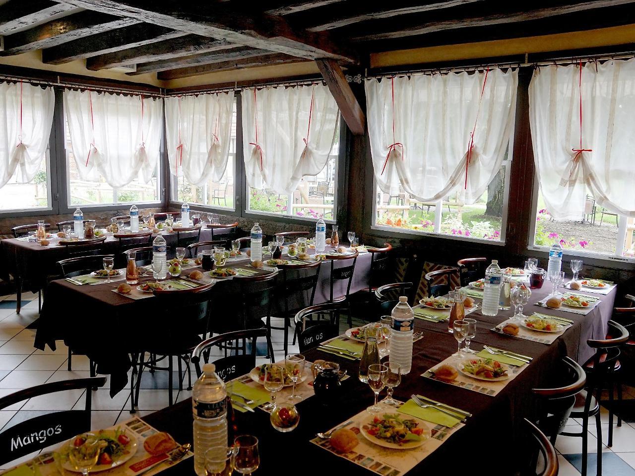 Hotel Restaurant La Sauldraie Salbris Εξωτερικό φωτογραφία